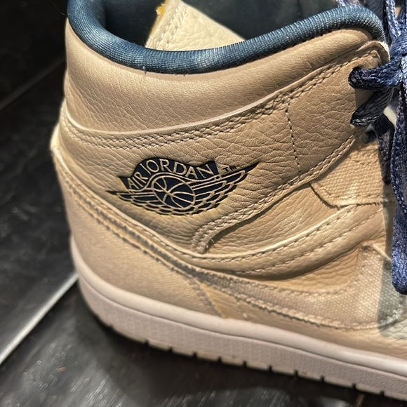 Air Jordan 1 mid SE - Picture 5 of 8